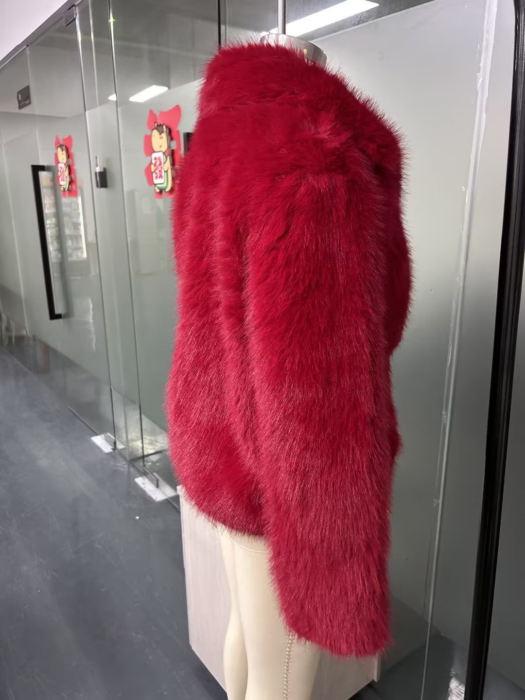 Women Vintage Bright Red Faux Fur Jacket, Loose Wide Collar Cropped Furry Outerwear - Opxy Luxe