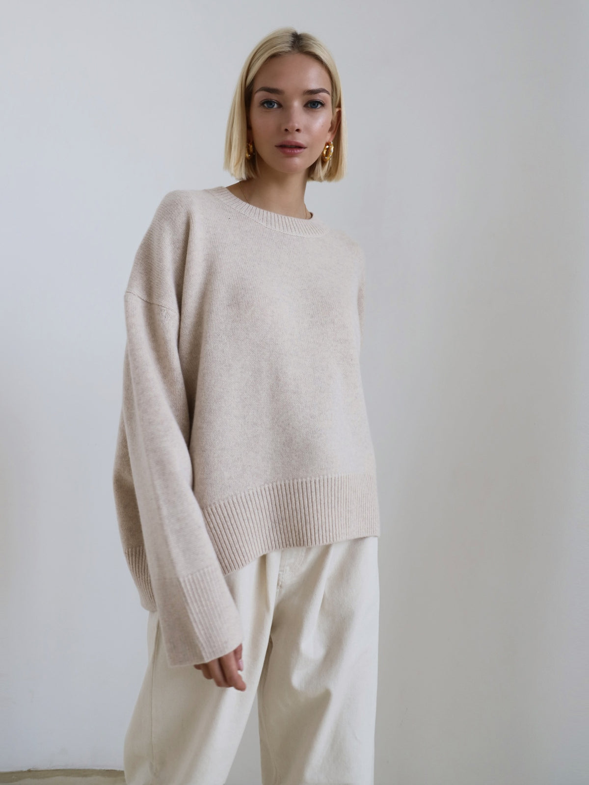 Women's Thick Knitted Pullover Sweater Loose Fit Round Neck Casual All-Match Top For Autumn Winter - Opxy Luxe